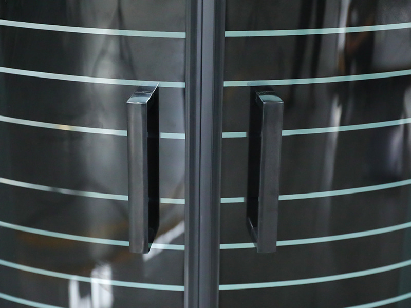 Penutupan Pancuran Mandian Kaca Terbaja SE Bingkai Aluminium Hitam Penutupan Pancuran Mandian Kaca Terbaja SE Bingkai Aluminium Hitam